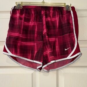 Nike Dry-FIT Youth XL Plaid Athletic Shorts with White Trim Like New